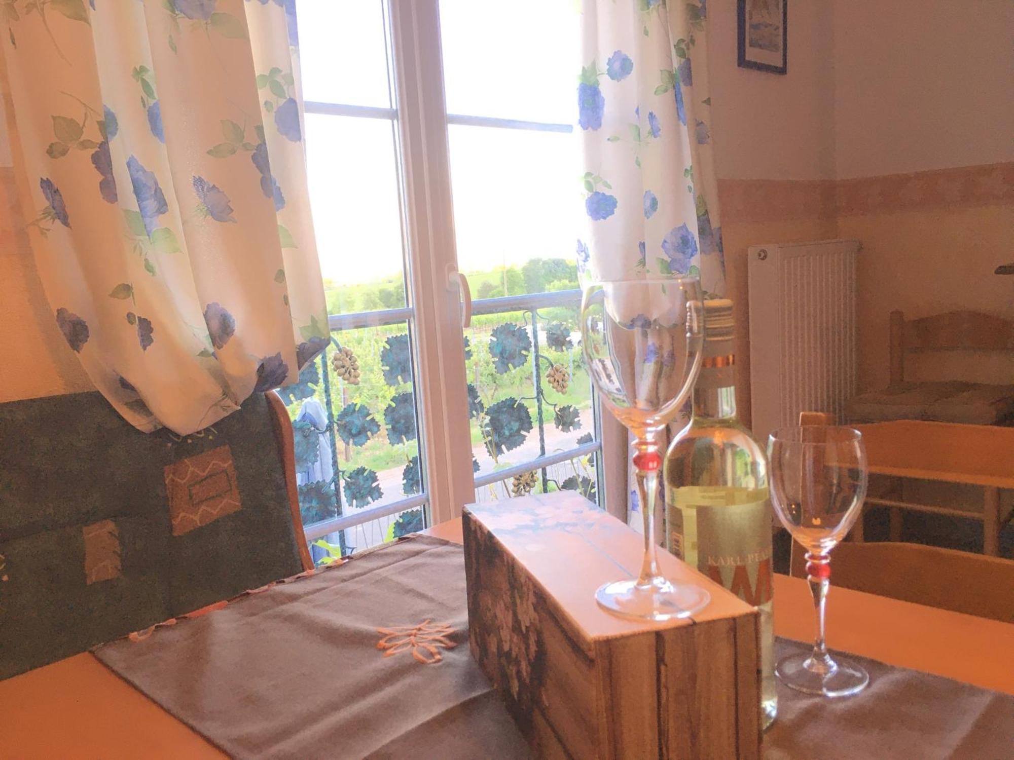 Ferienwohnung Suedpfalzblick Burrweiler Dış mekan fotoğraf